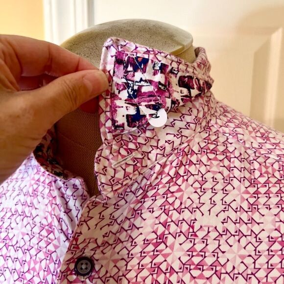 EUC Men's Robert Graham Pink White Print Betts Flip Cuff Stretch Shirt Sz SMALL - Picture 5 of 8